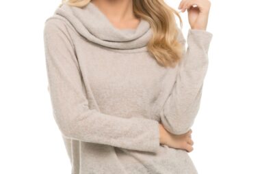 Comfy clothes - a stylish sweater for women with wide bunchy neckline in soft heather gray